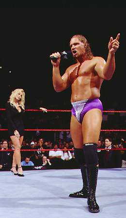 Val Venis 